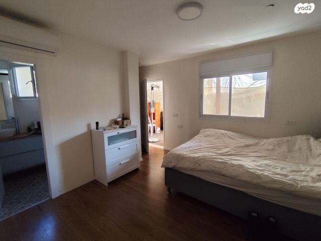 דירת גן, אלון, קרני שומרון