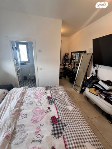 דירה, ברתיני גארי 12, נווה עופר, תל כביר, תל אביב יפו