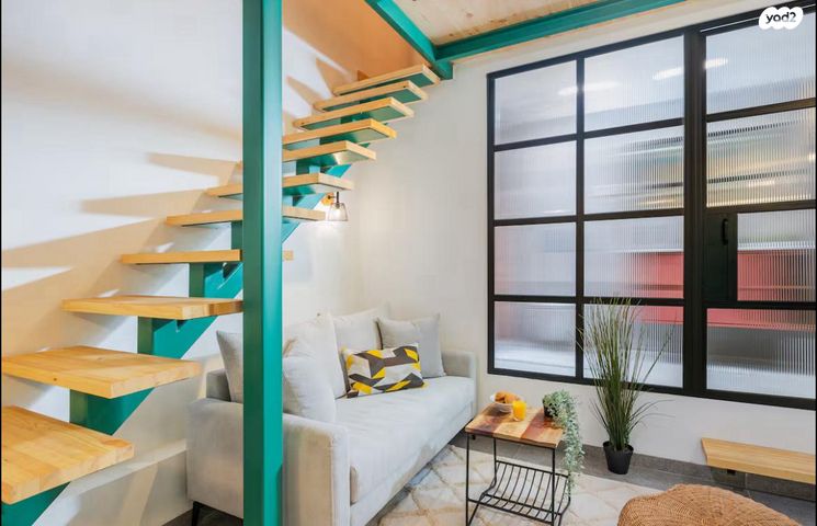 מרתף/ פרטר, המלך חירם, תל אביב יפו