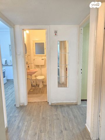 דירה, יהושע חנקין, נאות שושנים, חולון