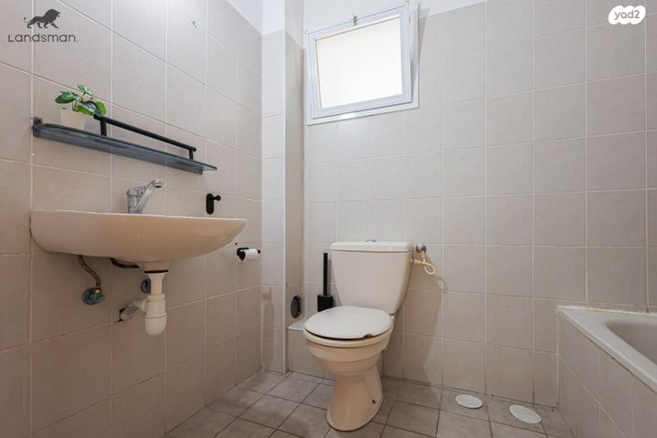 דירה, הרב מכלוף יאנה 4, נתניה