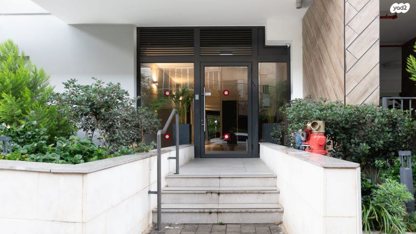 דירה, החשמונאים 13, שכונת חשמונאים, מרכז העיר א, רמת גן