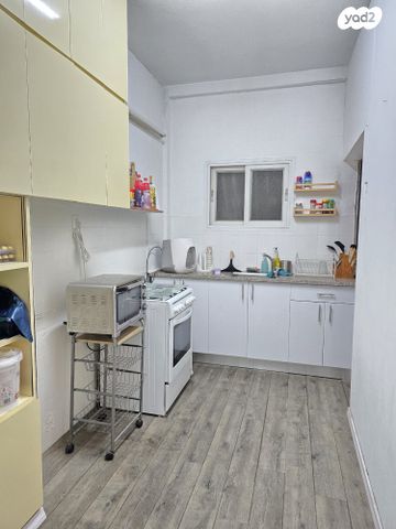 דירה, יהושע חנקין, נאות שושנים, חולון