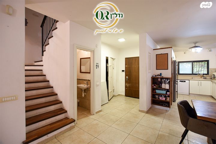 דו משפחתי, קרית יערים, רמת השרון