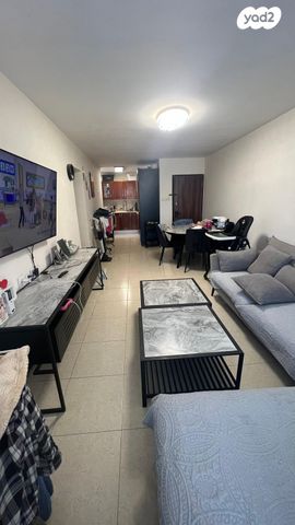 דירה, הכרמל 21, רמת הנשיא, בת ים