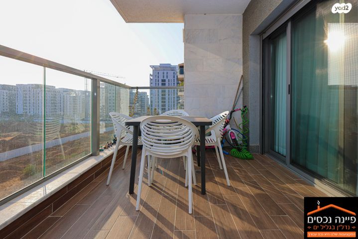 דירה, הרב עובדיה יוסף 5, גליל ים (מתחם הכוכבים), הרצליה