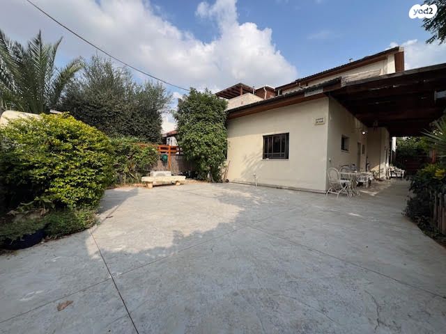 בית פרטי/ קוטג', קרית ביאליסטוק, יהוד מונוסון