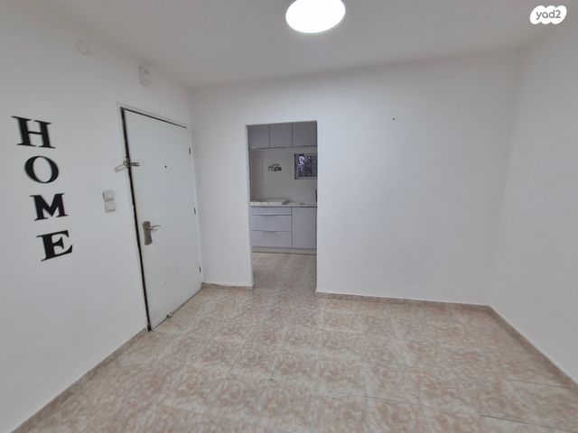 דירה, יהודה שטיין, אשכול, רמלה