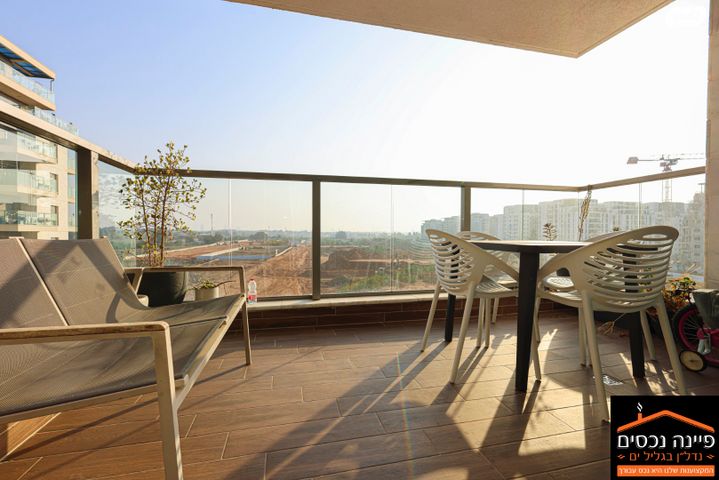 דירה, הרב עובדיה יוסף 5, גליל ים (מתחם הכוכבים), הרצליה