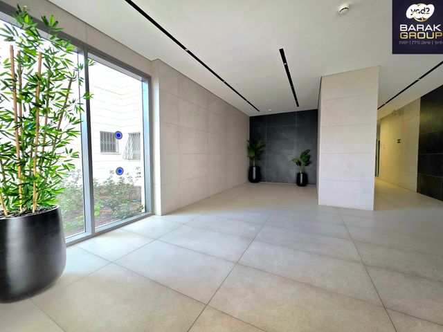 דירה, הרב נריה 1, קרית השרון, נתניה