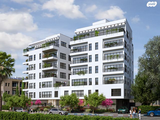 גג/ פנטהאוז, רוקח, שכונת הותיקים, רמת גן