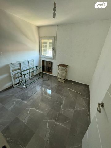 דירה, הרב משה חלפון הכהן 511, ברית כהונה, נתיבות