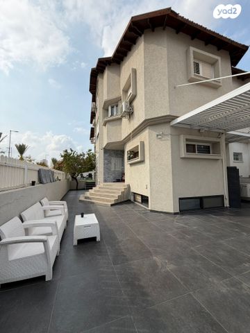 בית פרטי/ קוטג', האילנות, נווה דוד, רמלה