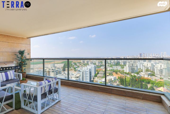 דירה, אלונים, קרית השרון, נתניה