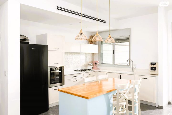 דירה, צור יצחק