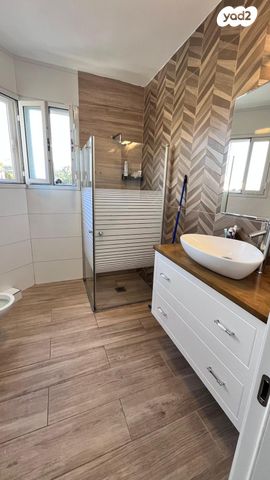 בית פרטי/ קוטג', האילנות, נווה דוד, רמלה