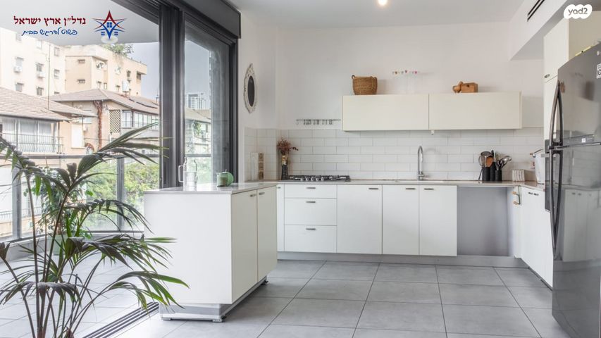 דירה, החשמונאים 13, שכונת חשמונאים, מרכז העיר א, רמת גן