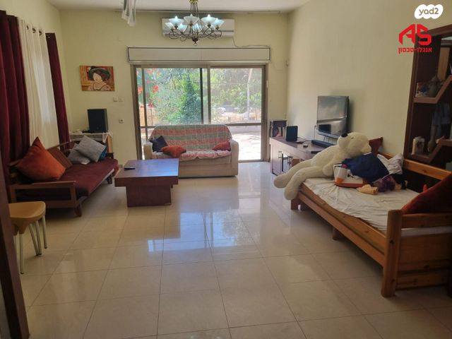 בית פרטי/ קוטג', יגאל, בית אליעזר, חדרה