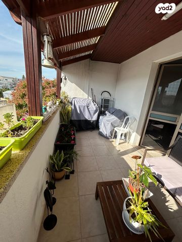 דירה, בעל שם טוב 35, קרית אתא