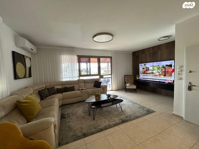 דירה, בעל שם טוב 35, קרית אתא