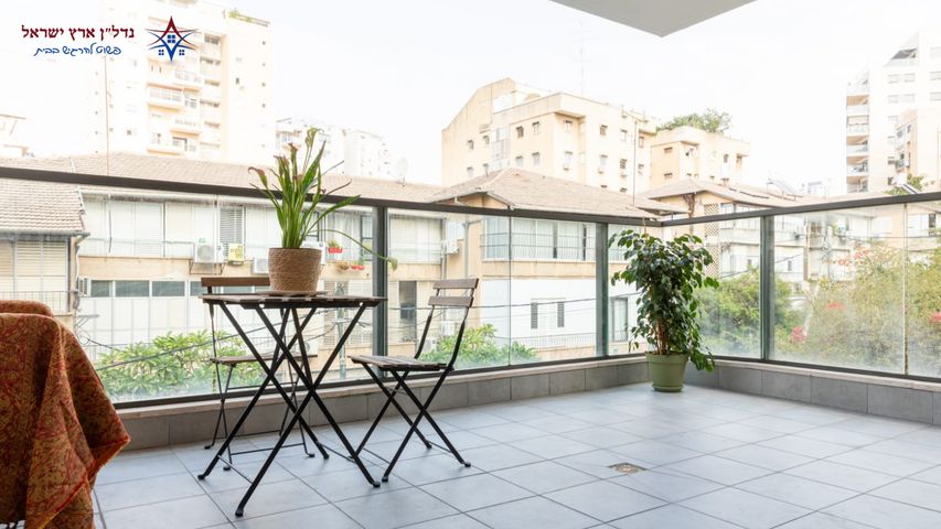 דירה, החשמונאים 13, שכונת חשמונאים, מרכז העיר א, רמת גן