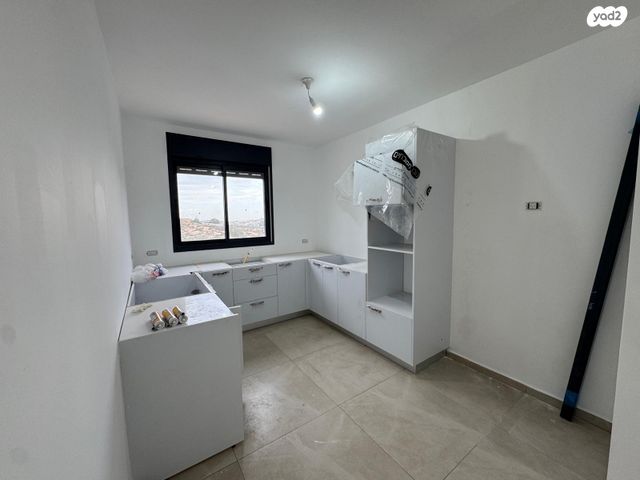 דירה, רועי קליין, נווה שמיר רמת בית שמש ה-1, בית שמש