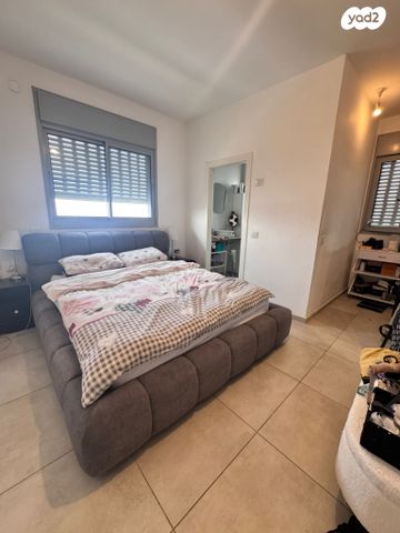 דירה, ברתיני גארי 12, נווה עופר, תל כביר, תל אביב יפו