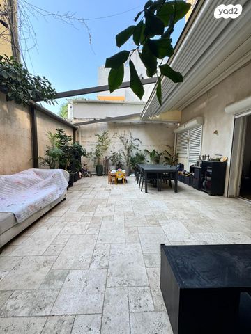 דירת גן, גורקי 12, צהלון, שיכוני חסכון, תל אביב יפו