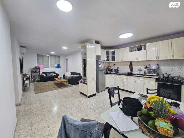 דירה, קרית מנחם בגין, נתיבות