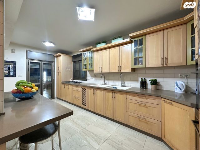 דירת גן, חת"ם סופר, ביתר עילית