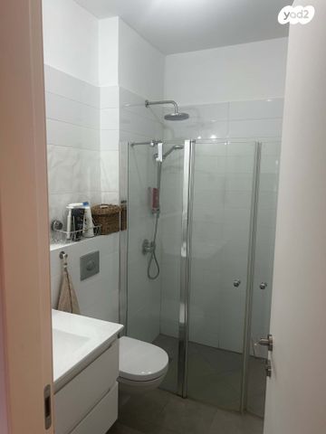 דירה, מונבז 3, מרכז העיר, ירושלים