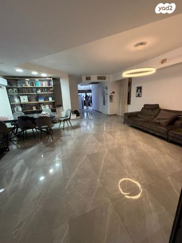 בית פרטי/ קוטג', אילת