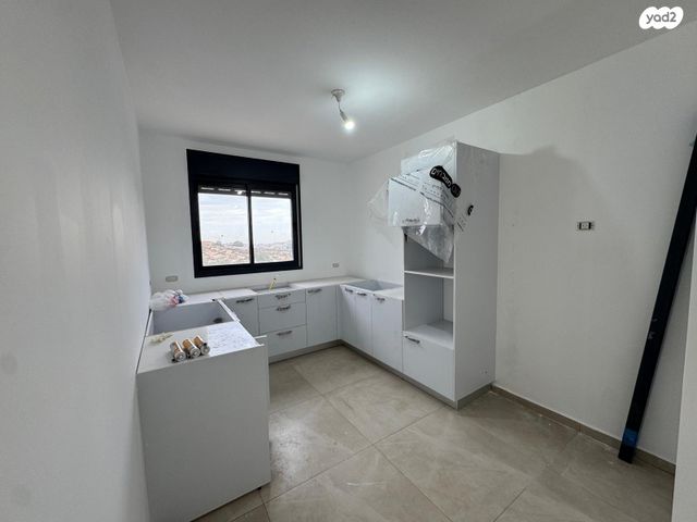 דירה, רועי קליין, נווה שמיר רמת בית שמש ה-1, בית שמש