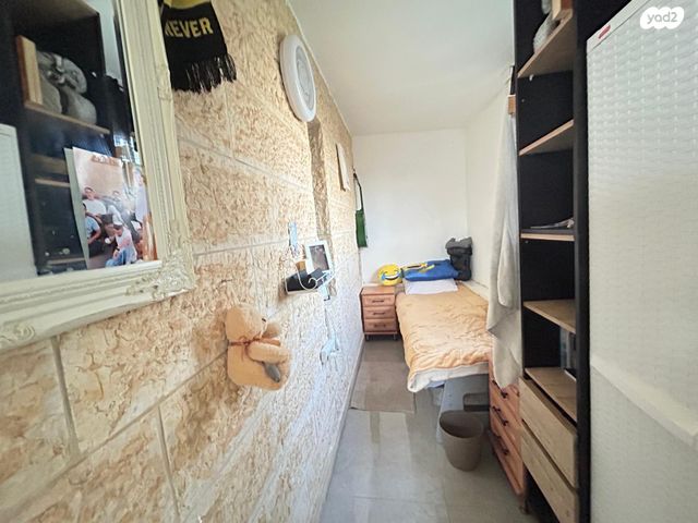 דירה, שמואל תמיר כצנלסון, פסגת זאב, ירושלים