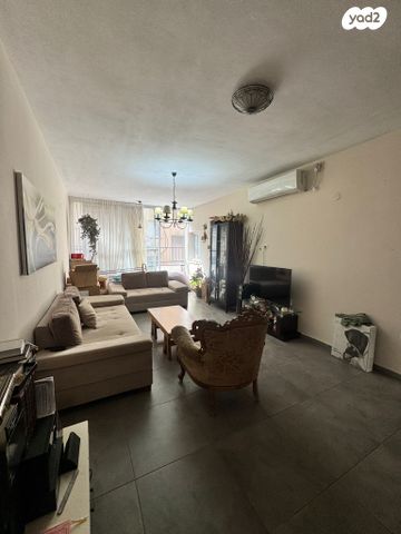 א' / צפון מזרח העיר