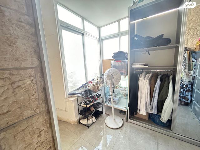 דירה, שמואל תמיר כצנלסון, פסגת זאב, ירושלים