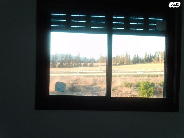 דירת גן, יצחק שמיר, עפולה הצעירה, עפולה