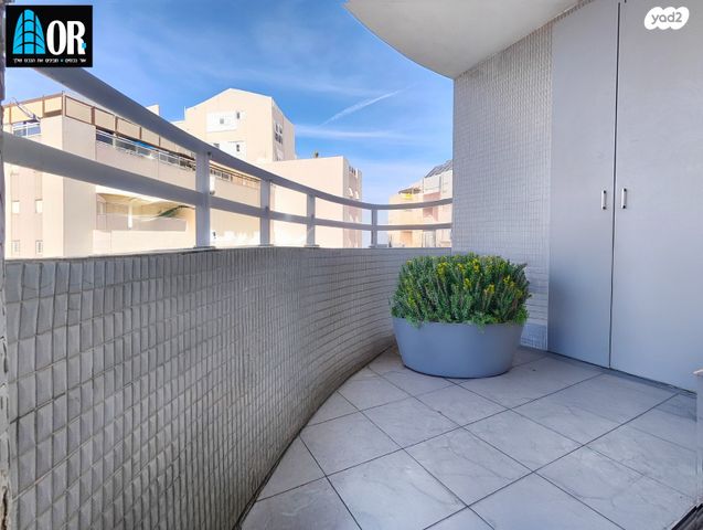 דירה, שדה נחום, קרית גנים, ראשון לציון