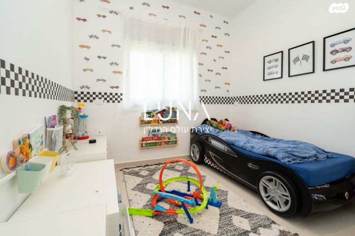 דירה, נתן יונתן, עיר ימים, נתניה