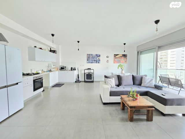 דירה, מעיין, נופרים, ראש העין