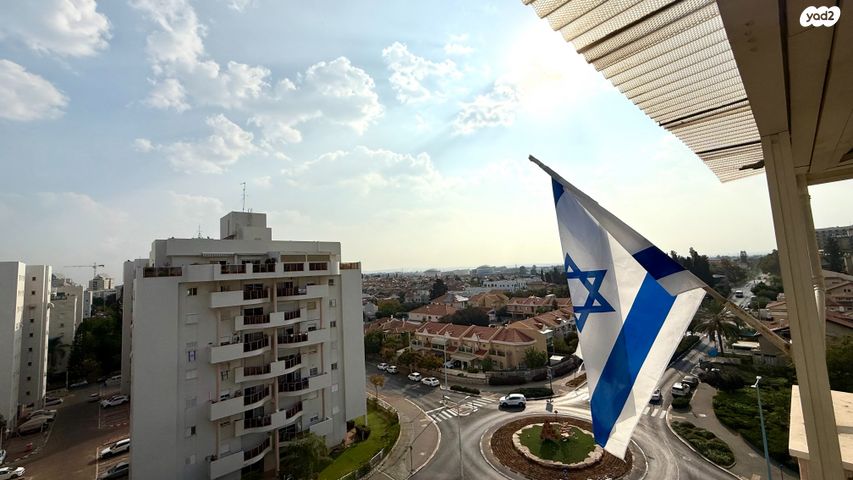 גג/ פנטהאוז, רא"ל מוטה גור, היובל, שרונה, רחובות