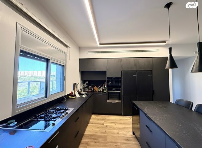 דירה, הציפורים, מודיעין מכבים רעות