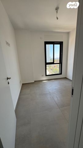 דירה, אמנון ליפקין שחק 3, נתניה