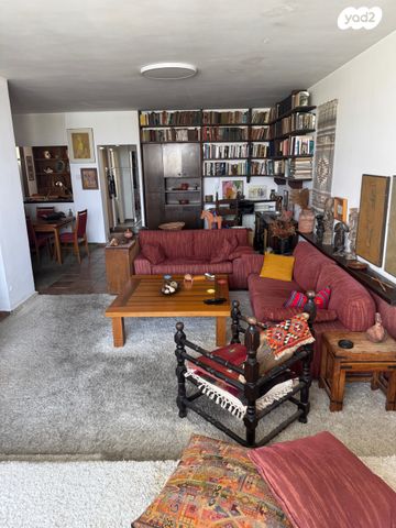 דירה, הרב הרצוג, בבלי, תל אביב יפו