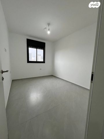 דירה, הגפן 1, קרית מלאכי