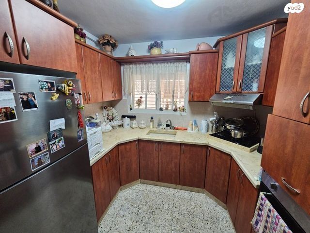 דירה, מאיר יערי, באר שבע