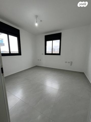 דירה, הגפן 1, קרית מלאכי