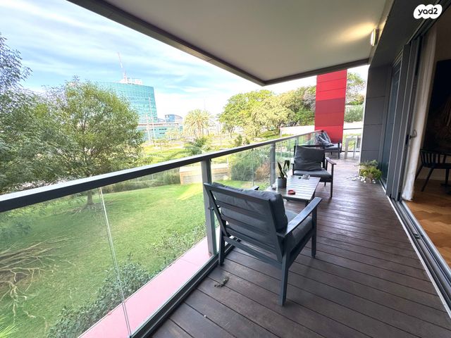 דירה, אריק איינשטיין 8, הרצליה ב', הרצליה