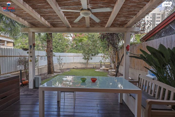 בית פרטי/ קוטג', הוד השרון