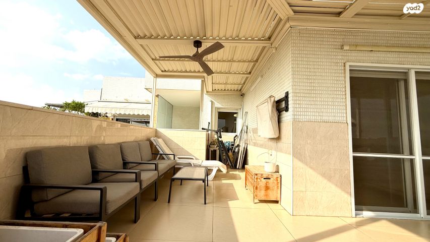 גג/ פנטהאוז, רא"ל מוטה גור, היובל, שרונה, רחובות